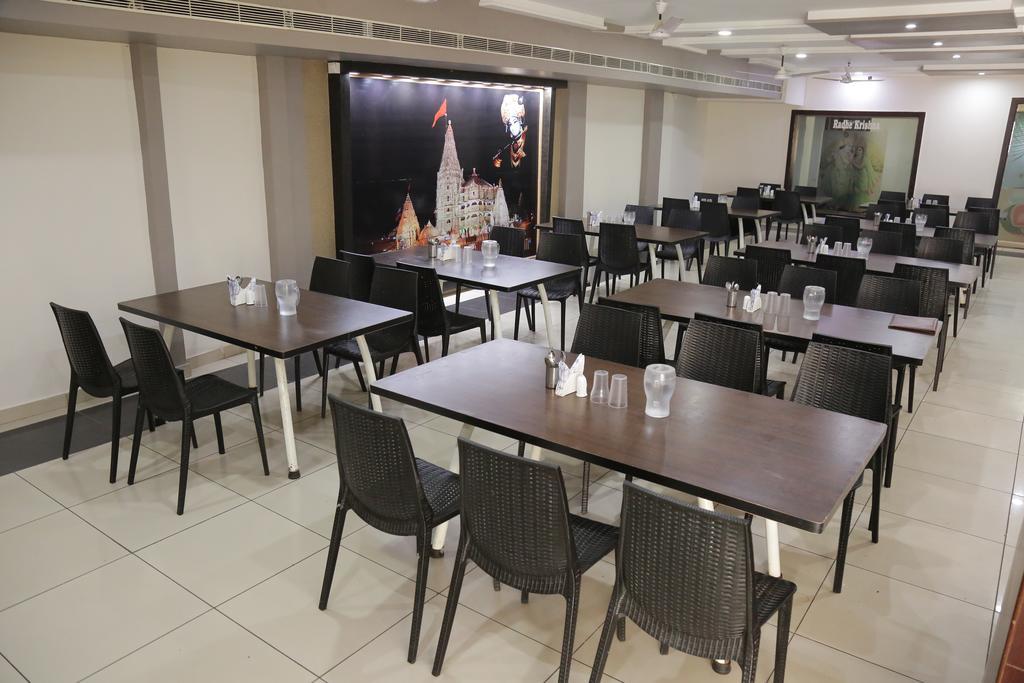 Hotel Rudra Plaza Dwarka  Luaran gambar