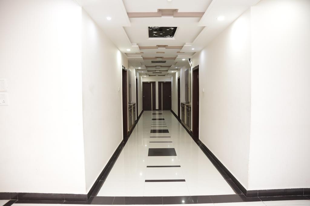 Hotel Rudra Plaza Dwarka  Luaran gambar