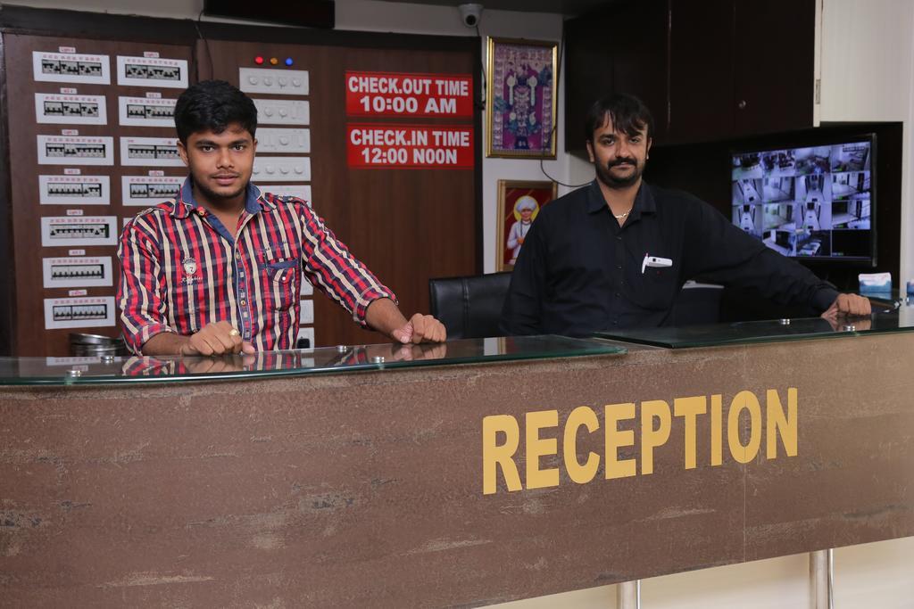 Hotel Rudra Plaza Dwarka  Luaran gambar